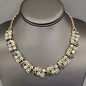 Vtg Coro Linked Necklace Choker Gold Tone Chain 16.5" - Picture 1 of 16