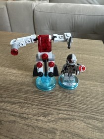 Lego Dimensions Cyborg Fun Pack Cyber-Guard&nbsp;DC Comics 71210 Missing