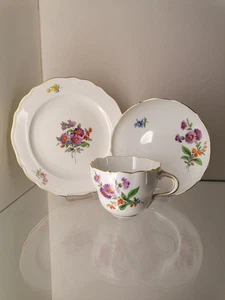 Taza de café Meissen platillo plato cubierta 3 piezas flor colorida II borde dorado - Imagen 1 de 15