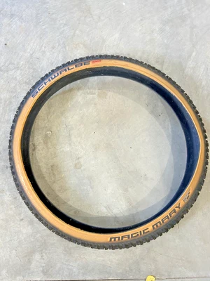Бескамерная шина для горного велосипеда Schwalbe Magic Mary 29x2,4 - оптимизированная для гравитации, эндуро и - Изображение 1 из 4