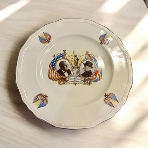 Placa de caléndula Alfred Meakin de la Segunda Guerra Mundial Campeones de la Democracia Roosevelt y Churchill - Imagen 1 de 6