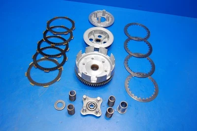 86-07 CR85R CR80R 2006 OEM EMBRAGUE CANASTA DE ENGRANAJES PRIMARIA PLACA DE BUJE 22100-GC4-600 Foto 1 de 4