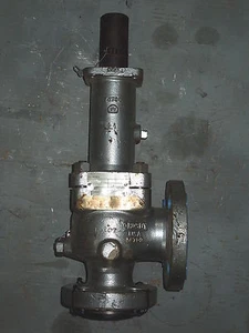 2 x 3" #JOS-16A CROSBY SAFETY RELIEF VALVE, SET @ 35 PSI - Picture 1 of 4