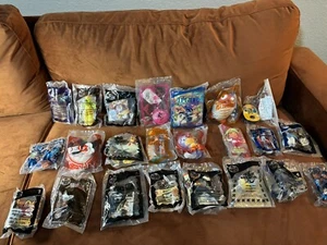 ** 24 Stück ** Vintage McDonald’s Happy Meal Spielzeug - 2000er - VERSIEGELT - Bild 1 von 5