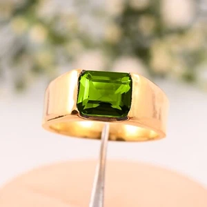 Men's Gold Ring Natural Peridot Ring 14K Solid Yellow Gold Handmade Gemstone - Picture 1 of 3