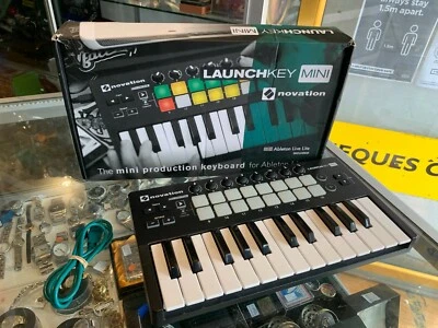 NOVATION (NOVLKMIN2) LAUNCHKEY MINI MK2 IN BOX - AU STOCK ! - image 1 of 4