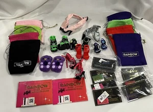 Rainbow High Doll 8 Pairs Shoes & Boots, Purple Slipper, Cloth Bags, Certificate - Picture 1 of 6