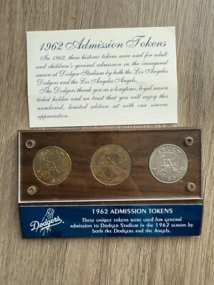 1962 LOS ANGELES DODGERS ADMISSION (3) TOKENS IN DISPLAY GRAND OPENING SEASON - Image 1 of 3