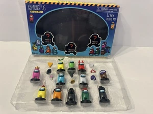 Among Us Crewmate Figuren 12 Stück Deluxe Box Serie 1 Stampers Zubehör - Bild 1 von 5