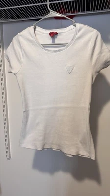 Женская футболка Guess, 100% хлопок, размер L - Изображение 1 из 4