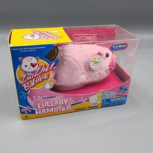 2010 Cepia Zhu Zhu Pets Babies Lullaby Hamster MISS MULBERRY 7.28 / NEW / RARE - Picture 1 of 12
