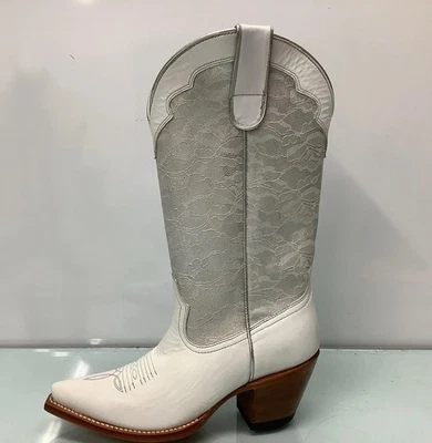 Shyanne Women's Billie Western Boots White metallic Silver Size 6M,Preowned. - Image 1 of 4