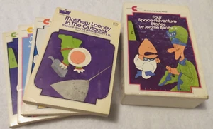 Four Space Adventure Stories by Jerome Beatty Jr. Box Set Avon Camelot - Bild 1 von 23