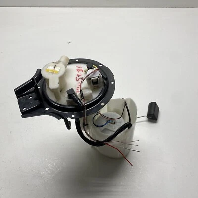 Насос топливного бака 2013-2019 Lexus Es300h 77020-33370 77020-33373 - Изображение 1 из 4