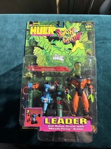 ToyBiz 1997 The Incredible Hulk Smash and Crash Leader Evil Robot Drone NEW - Picture 1 of 4