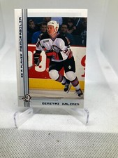 2000-2001 Be A Player Hockey Set Cards #300 - 521  Commons Free Shipping!!!