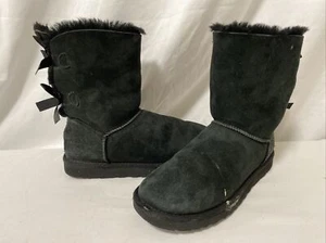 UGG Bailey Bow II 1002954 Women's Boot Size 7/EUR 38 Black UK 5.5....…L12 - Picture 1 of 10