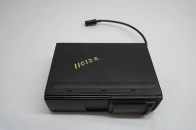 Equipo de audio AUDI TT 2000-2006 radio cambiador de CD audio convertible  Foto 1 de 4