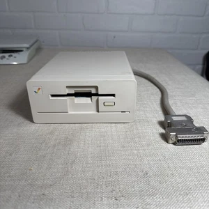 Commodore Amiga 1010 Lecteur de disquette externe 3,5" **Non testé** - Photo 1/14