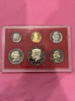 1980 Set Of New Coins - Image 1 of 2