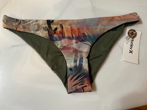 NWT Hurley Bikini Bottom Moderate Coverage Size M Desert Oasis Swimsuit - Picture 1 of 8