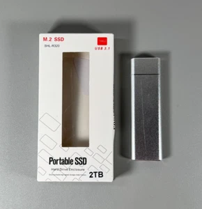 Portable SSD Enclosure, USB 3.1 Type-C (Gen 1), M.2 SSD, *Silver (R320) - Picture 1 of 13
