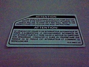 1985-86 Reproduction Ford Fuel Pump Shut Off Decal - Foto 1 di 1