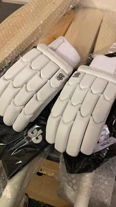 blankbats Players Batting Gloves - Picture 1 of 2