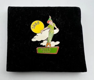 Disney Willabee & Ward - # 18 Peter Pan Flying in Clouds 1953 Pin - Picture 1 of 5