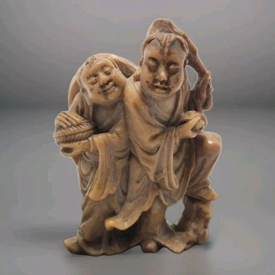 Antigua piedra asiática tallada a mano  Foto 1 de 4