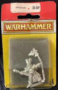 GW WARHAMMER BLISTER MAGE DE BATAILLES SORCIER DORE METAL - Imagen 1 de 2