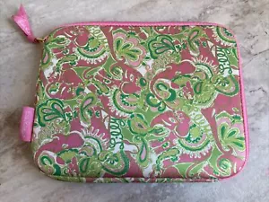 Lilly Pulitzer - iPad/Netbook Sleeve - Chin Chin Pattern - NWOT, Pink Green - Picture 1 of 4