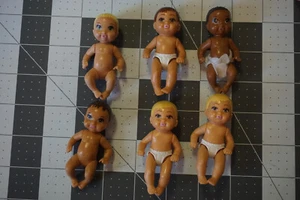 Lot of 6 Babies Barbie & Mattel Happy Family Baby Lot A - Picture 1 of 2