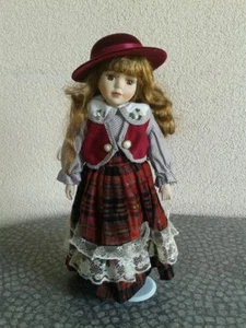 Porzellanpuppe - Bild 1 von 6