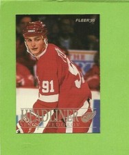 1994-95 Fleer Headliners  Sergei Fedorov  #  2 of 10