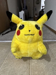 Vintage Pikachu Pokemon Plush From 1999 Official Nintendo Licensed Product - Picture 1 of 6