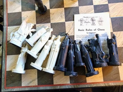 Juego de ajedrez vintage Conqueror 1962 esculpido por Ganine caja completa pero dañada Foto 1 de 4