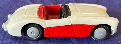 BS963 Vtg Corgi Diecast Car 300 Austin Healey Sports - Image 1 of 4