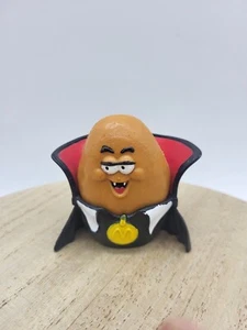 McDonald's Chicken McNugget Nugget Buddies 1992 Toy Halloween Vampire Dracula - Picture 1 of 3