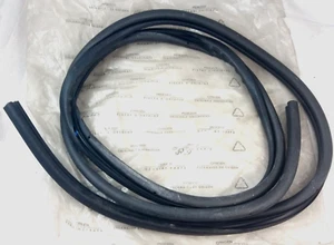 GUARNIZIONE OSSATURA PORTA COMPATIBILE CON CITROEN SAXO 5P PEUGEOT 106 5P 9023EC - Imagen 1 de 3