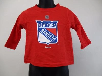 New-Flaw Chicago Blackhawks NHL Toddler Size 12M 12 Month Shirt - Image 1 of 4
