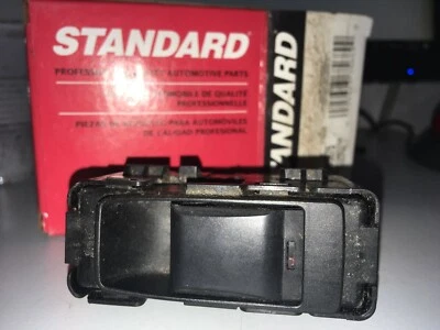 Interruptor de ventana de puerta estándar DWS675 DODGE CALIBRE JEEP PATRIOT BRÚJULA Foto 1 de 4