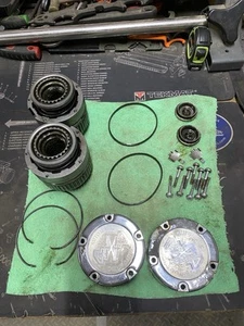 80-96 Ford F150 Bronco Dana 44 IFS 5 Bolt Automatic Locking Hubs 4x4 Auto Pair - Bild 1 von 11