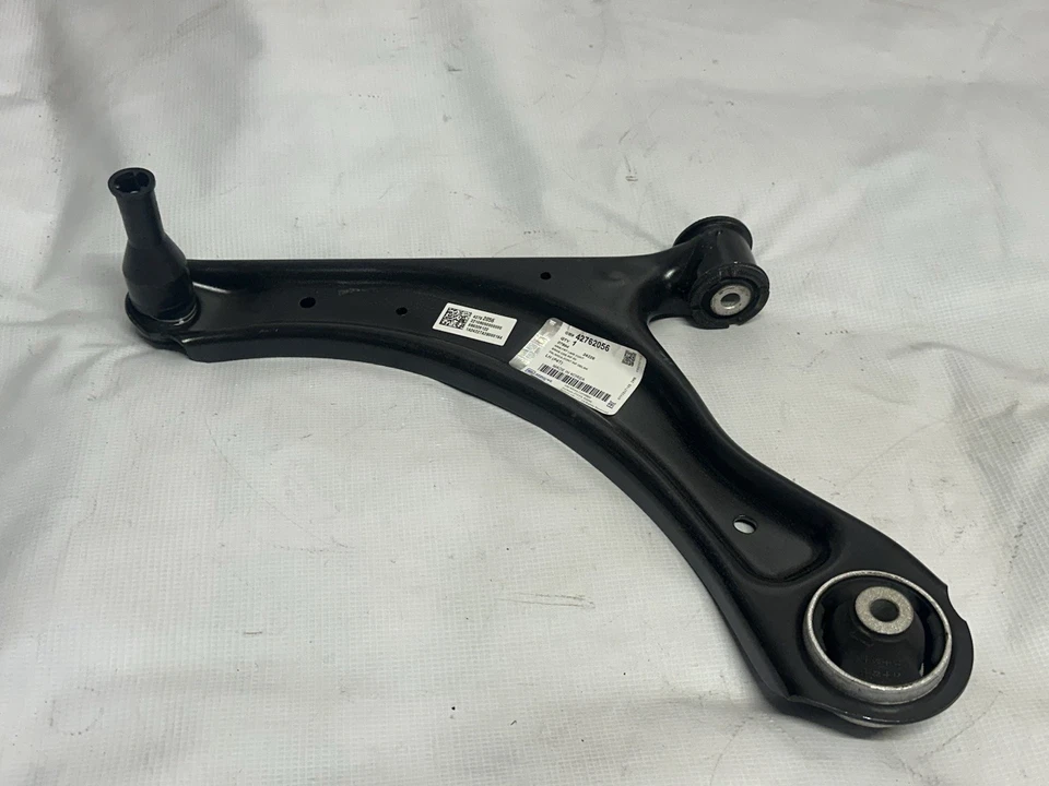 2024 2025 CHEVROLET TRAX SUSPENSIÓN DELANTERA IZQUIERDA BRAZO DE CONTROL INFERIOR OEM GM Foto 1 de 4