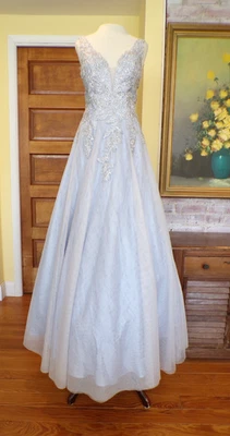 XSCAPE Lila Bordado Floral Apliques Cuentas Princesa Vestido de Baile Talla 4 Malla Baile de graduación Foto 1 de 4