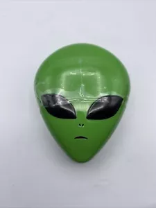 Green Alien Head Bonbondose Sour Green Apple - Bild 1 von 3