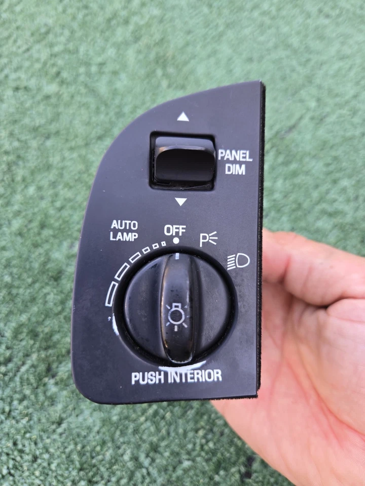 Interruptor de faros Crown Victoria Grand Marquis 1998-2002 interruptor de lámpara 98-02 Foto 1 de 4