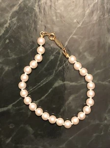 Vintage Napier Bracelet Faux Pearl Glass Knotted 7" Classic Simple - Picture 1 of 3