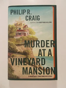 A Deadly Vineyard Holiday A Martha’s Vineyard Mystery - Foto 1 di 1