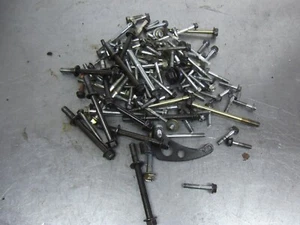 HONDA CBF600 MOTOR MUTTERN UND SCHRAUBEN CBF600 2004 - Bild 1 von 4